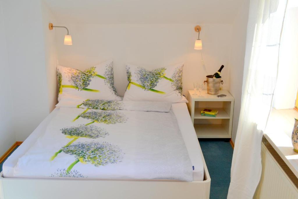 Haus Seegarten Sankt Wolfgang im Salzkammergut Room photo